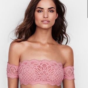 NWOT Victoria’s secret pink lace off shoulder bandeau bralette medium.